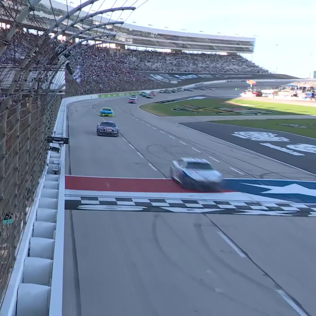 THE DEFENDING CHAMP IS BACK IN VICTORY LANE! Joey Logano conquers Texas Motor Speedway! 🏁