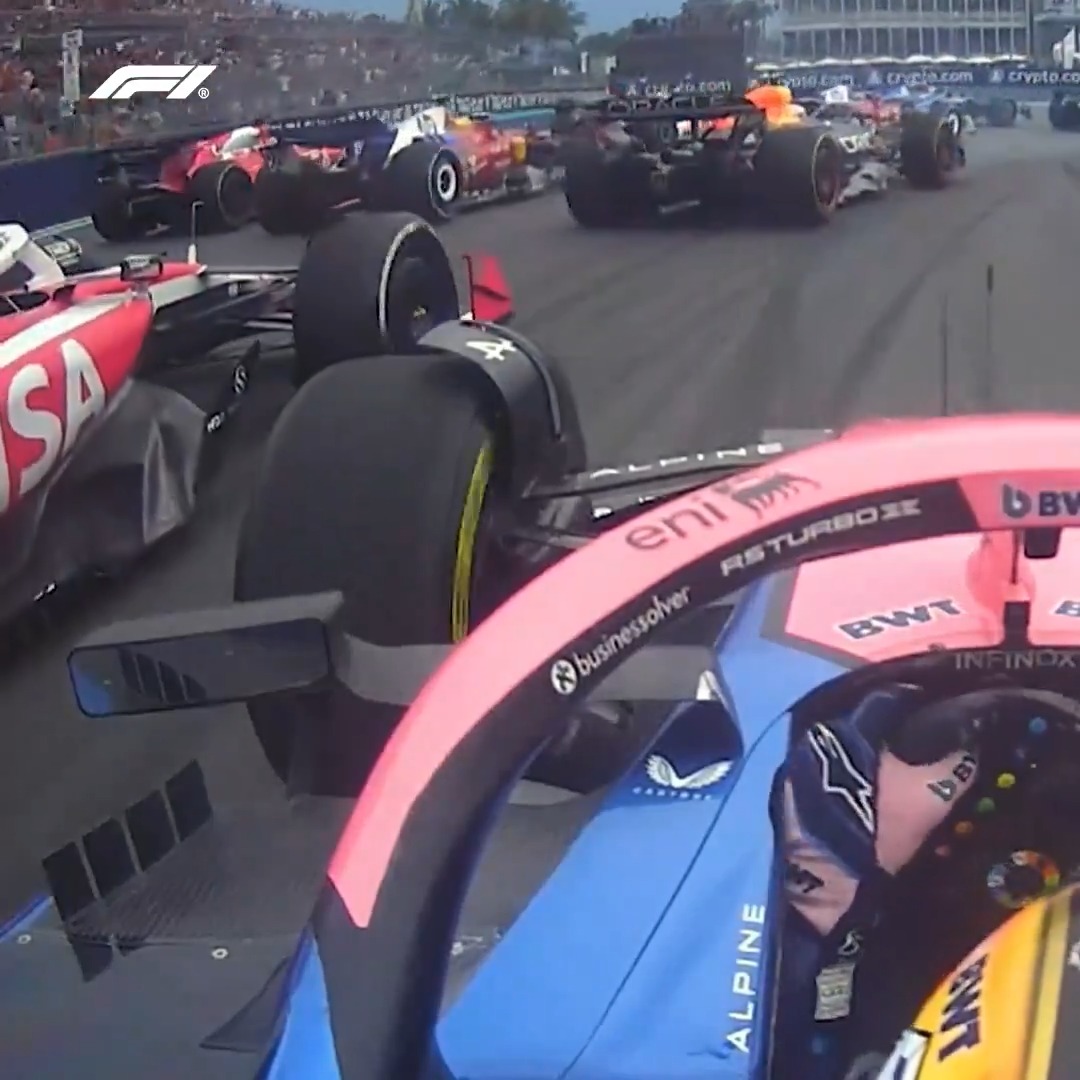 Colliding at the first corner! 🫣 This contact ended Jack Doohan's race prematurely 😢 #F1 #MiamiGP