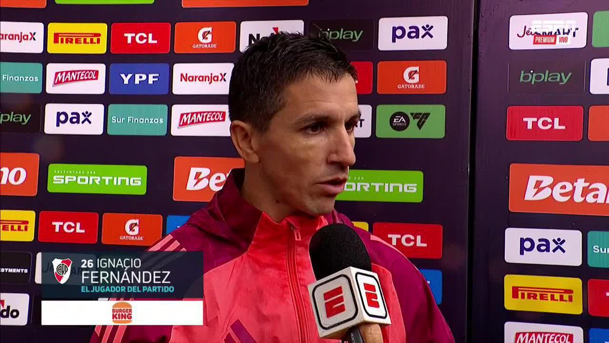 "LA GENTE DE RIVER SIEMPRE ME HA TRATADO MUY BIEN EN LA CANCHA MÁS ALLÁ DE LAS REDES SOCIALES QUE SIEMPRE HAY ALGÚN CUESTIONAMIENTO" Nacho.