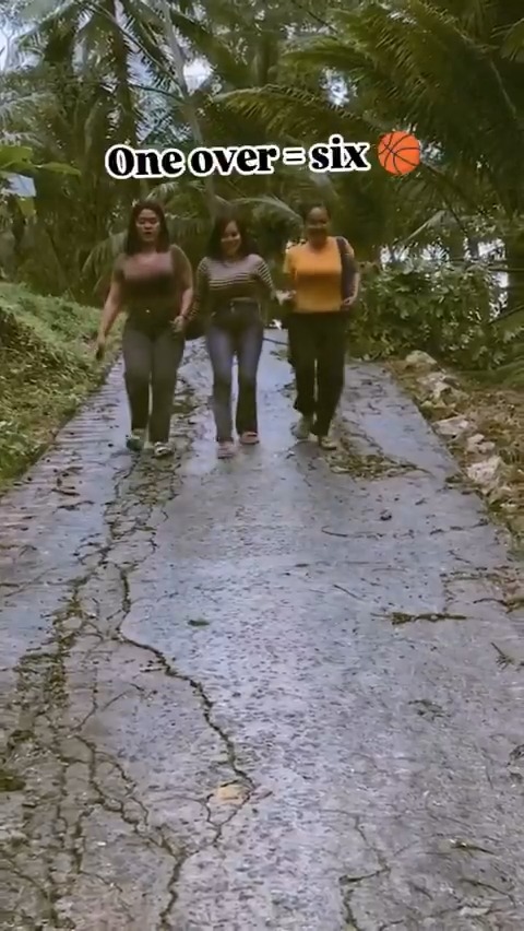 Enna ipdi kulunguthu