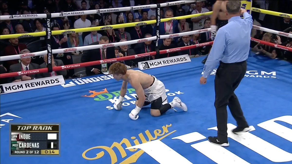 The moment Ramon Cardenas DROPPED Naoya Inoue in the second round 😱