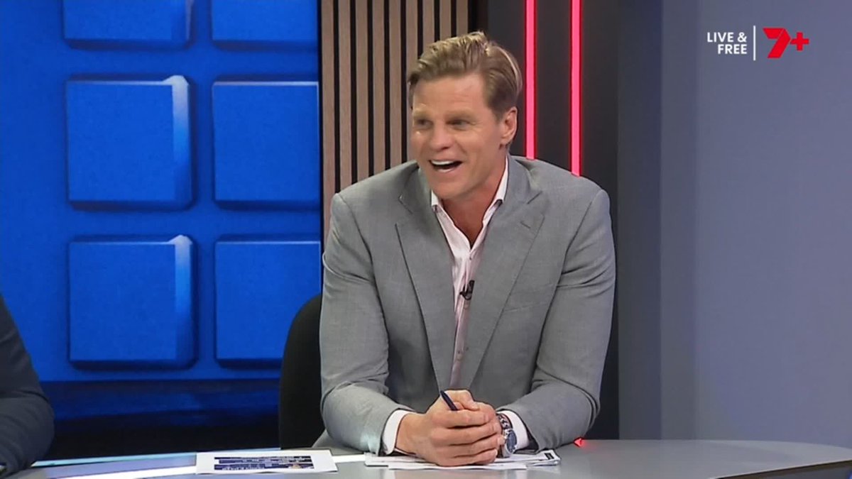 "I just felt so sorry for the Hawthorn supporters that have had it so hard over the last 50 years ... all those cups, bloody tough." 😂 🗣️ Nick Riewoldt on Hawthorn's centenary celebrations