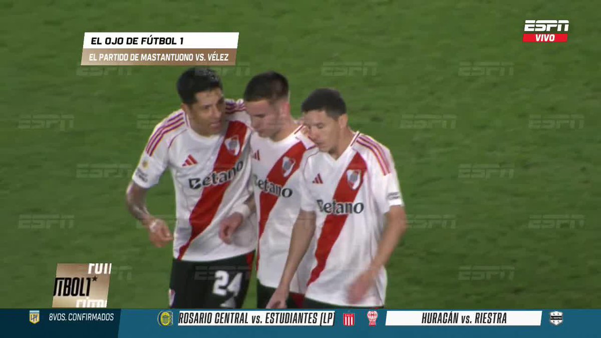 ‼️ Enzo Pérez y Nacho Fernández aconsejaron a Mastantuono en pleno partido.