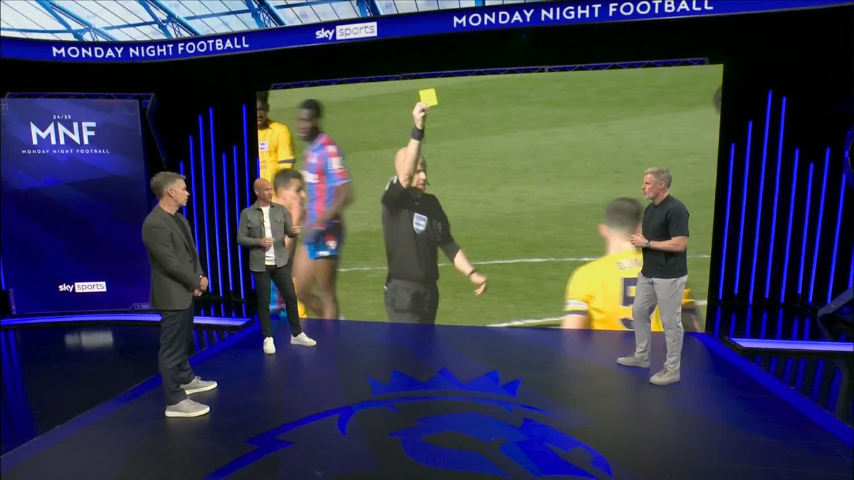 "The start of this passage of play demonstrates that Premier League football is all about." Anthony Taylor reveals the reasons behind the THREE red cards in last month’s game between Crystal Palace and Brighton 🟥