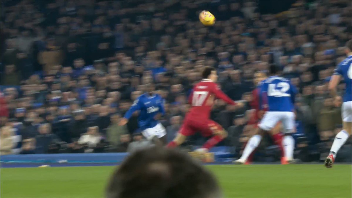 🗣️ "That was his boyhood dream..." 🤣 "Dave, don't start" Jamie Carragher wasn't happy with James Tarkowski's winner against Liverpool 😅