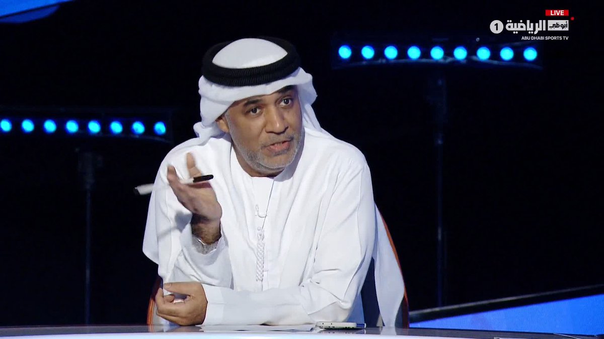 " الأحداث التاريخية لا تتغير.. الملك ملك والزعيم زعيم " شاهد هذا النقاش المميز بين النقاد الرياضيين في برنامج #الرياضة_اليوم