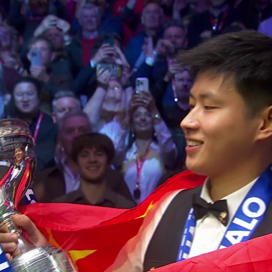 Zhao Xintong's crowning moment 👑 #WorldChampionship
