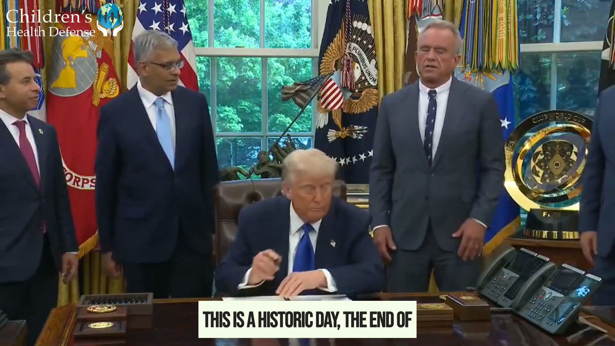 🔥HISTORIC BREAKING NEWS: President Trump Ends Gain-Of-Function Research in U.S. “All of the history of gain-of-function research, we can't point to a single good thing that's come from it.” Secretary Kennedy
