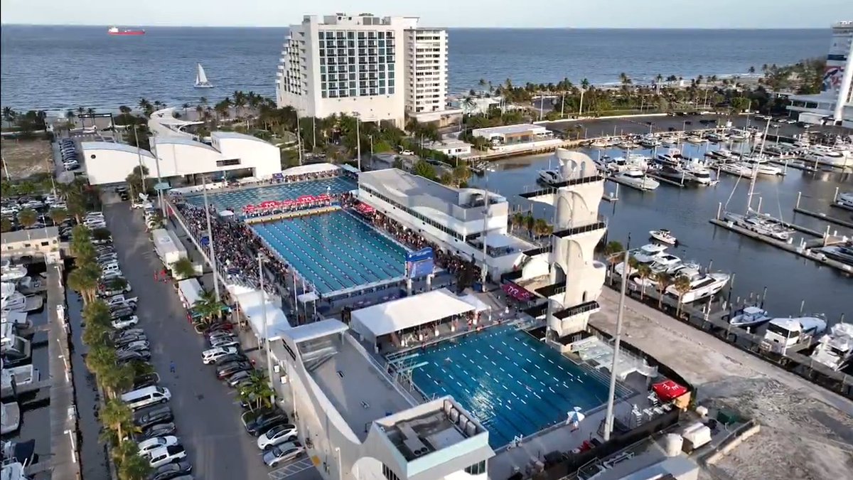 This has gotta be one of the most aesthetic pools out there 🌅 📍 Fort Lauderdale Aquatic Center (Fort Lauderdale, Fla.) #TYRProSeries
