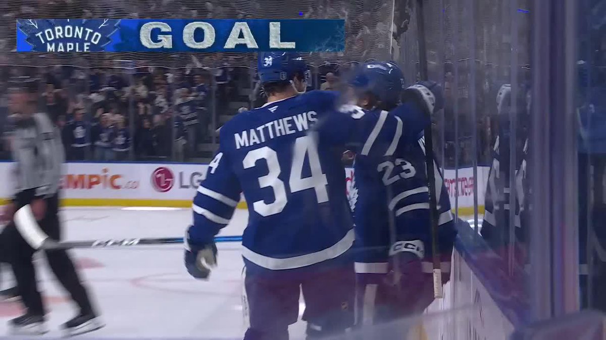 MATTHEW KNIES WITH A HUGE INSURANCE GOAL FOR THE LEAFS!!