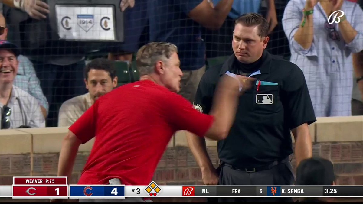 I love Tito. I wish he would have done this on the Callihan catch tonight. I know it doesn’t mean a whole lot. But I would have liked to see it. #Reds