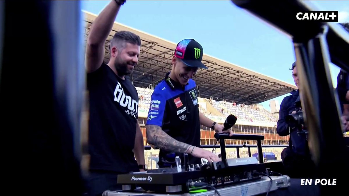 Grand Prix exceptionnel, soirée exceptionnelle ! Le Grand Prix de France commence dès jeudi soir avec une émission en direct de la ligne droite des stands, sur CANAL+ à 19H 🤩 #FrenchGP | #MotoGP