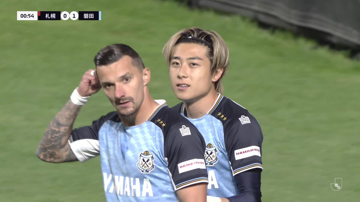 試合開始から約35秒、電光石火の先制点⚡️ 🎦 ゴール動画 🏆 明治安田J2リーグ 第14節 🆚 札幌vs磐田 🔢 0-1 ⌚️ 1分 ⚽️ 倍井 謙(磐田) #Jリーグ