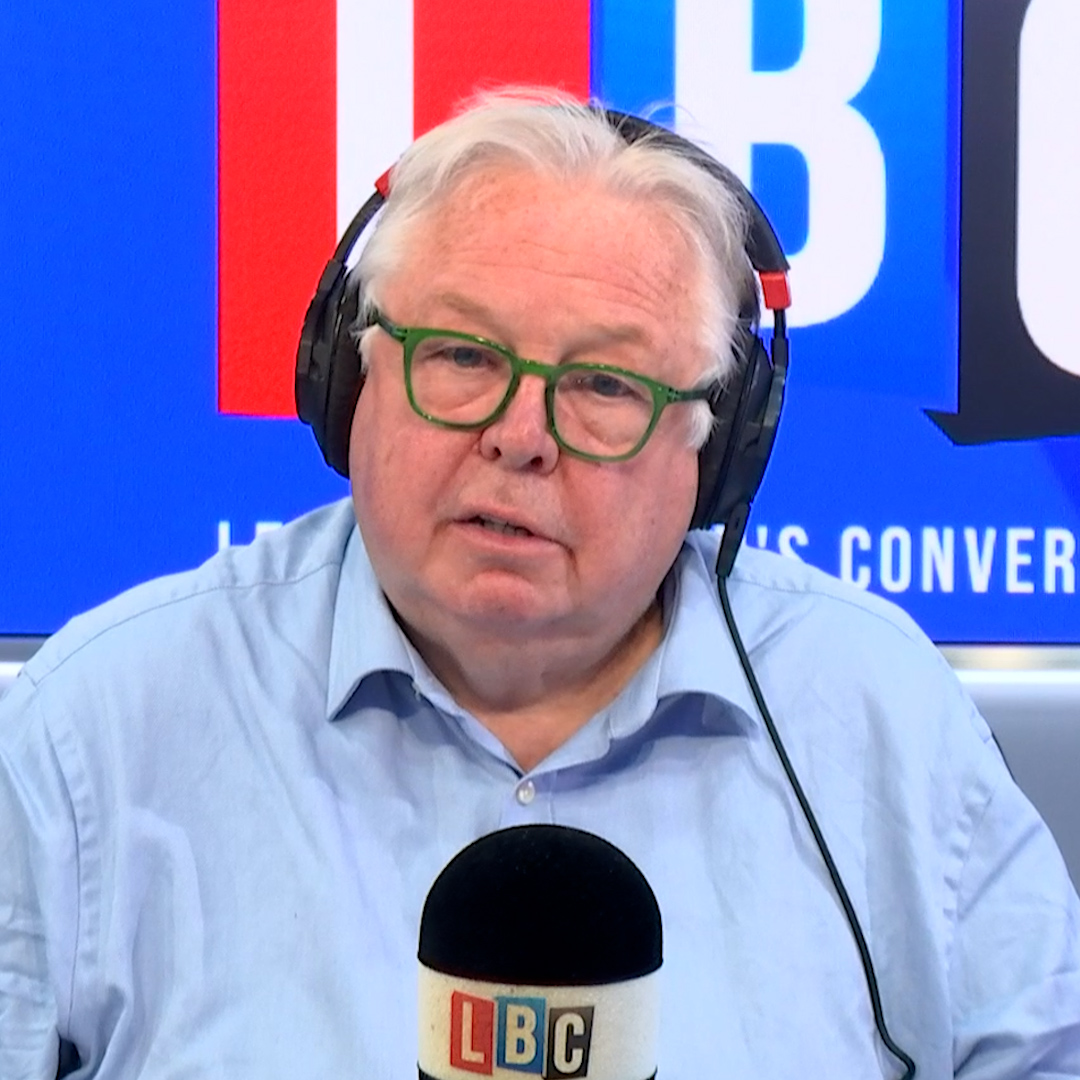 “People are sick and tired of uncontrolled immigration." Nick Ferrari doesn’t understand why Labour and the Conservatives are ‘ignoring' the public's concerns.