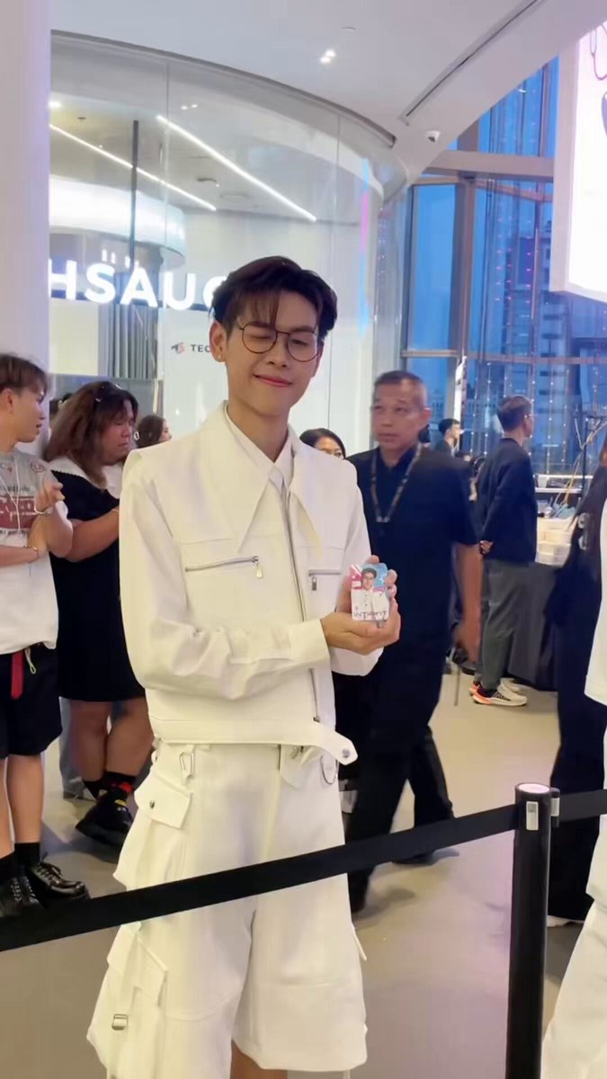 ไหน งานแถลงข่าววันนี้ โดนใครตกกันบ้าง 👀 🏡🤍 #2HOUSES_PRESSCON #2HOUSES_PROJECT #สองบ้านหนึ่งฝัน #litentertainmentth