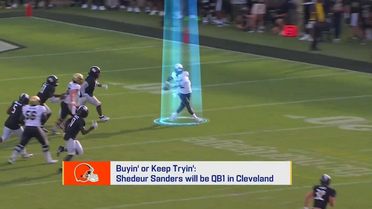 "I don't care how crowded that [QB] room is." Isaiah Stanback believes that Shedeur Sanders will come out on top of the Browns' QB competition.