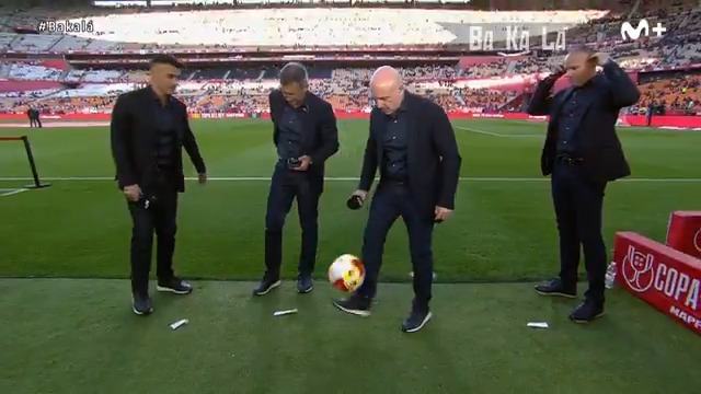 "LE LLAMABAN EL HOMBRE DE LAS TRES PIERNAS".... 🤣 Julio Maldonado Carlos Martínez Alvaro Benito Villar #Bakalá