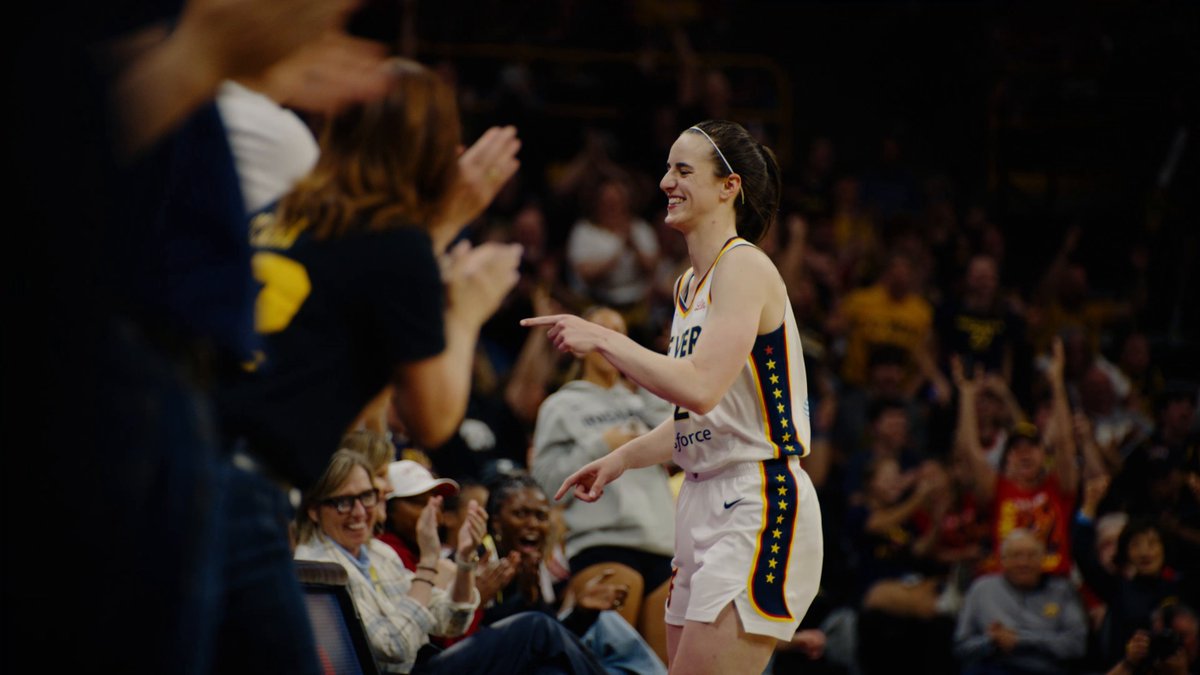 New movie, same ending 🤩 Caitlin Clark x #Hawkeyes
