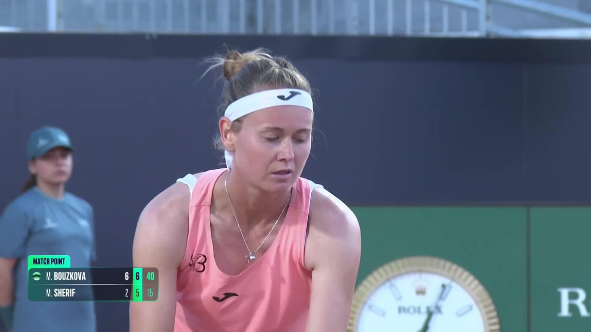All over the court 😮💨 Marie Bouzkova defeats Sherif in straight sets to secure her spot in the second round! #IBI25