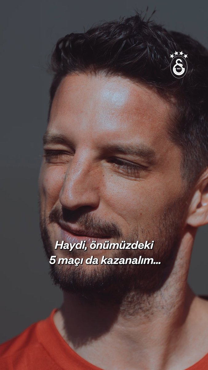 🔟 Bugünkü antrenman öncesinde Dries Mertens’in doğum günü kutlandı! 🎂🥳