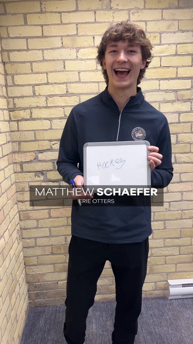 .Canadian Hockey League's top 2025 #NHLDraft prospects showing off their cursive skills... 😅 Who's your favorite? 📺: Don't miss the 2025 Upper Deck #NHLDraft on June 27 and 28!