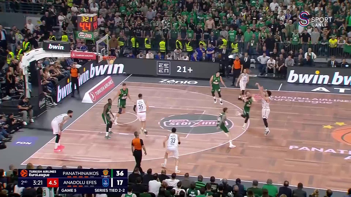 Elijah Bryant'ın üçlüğü! 🔵