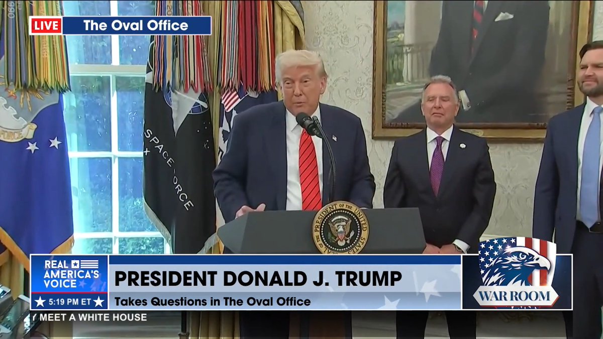 TRUMP CALLS LETITIA JAMES A CROOK “SHE’S A DISASTER FOR NEW YORK, SHE’S A HORRIBLE, HORRIBLE HUMAN BEING, AND I THINK SHE’S A TOTAL CROOK, THERE’S NO QUESTION ABOUT IT. BUT THAT’S JUST MY OPINION.” - President Donald J. Trump comments on Letitia James’ fraud allegations.