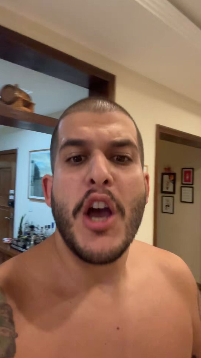 NOSSO TÉCNICO É UMA MERDA MAS GANHAMOS