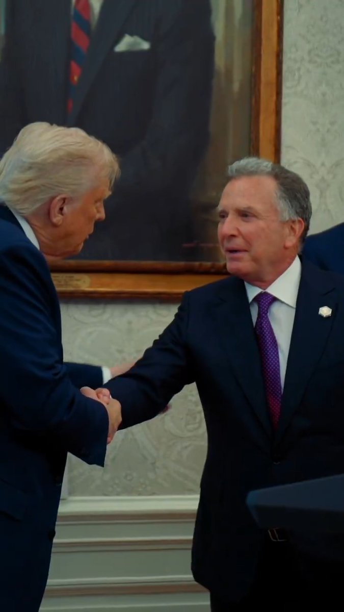 "Our country is blessed to have a negotiator of such skill and experience who really selflessly steps up to the plate, puts himself forward all the time. Steve Witkoff is working tirelessly to end bloody and destructive conflicts." –President Donald J. Trump 🇺🇸 @SE_MiddleEast