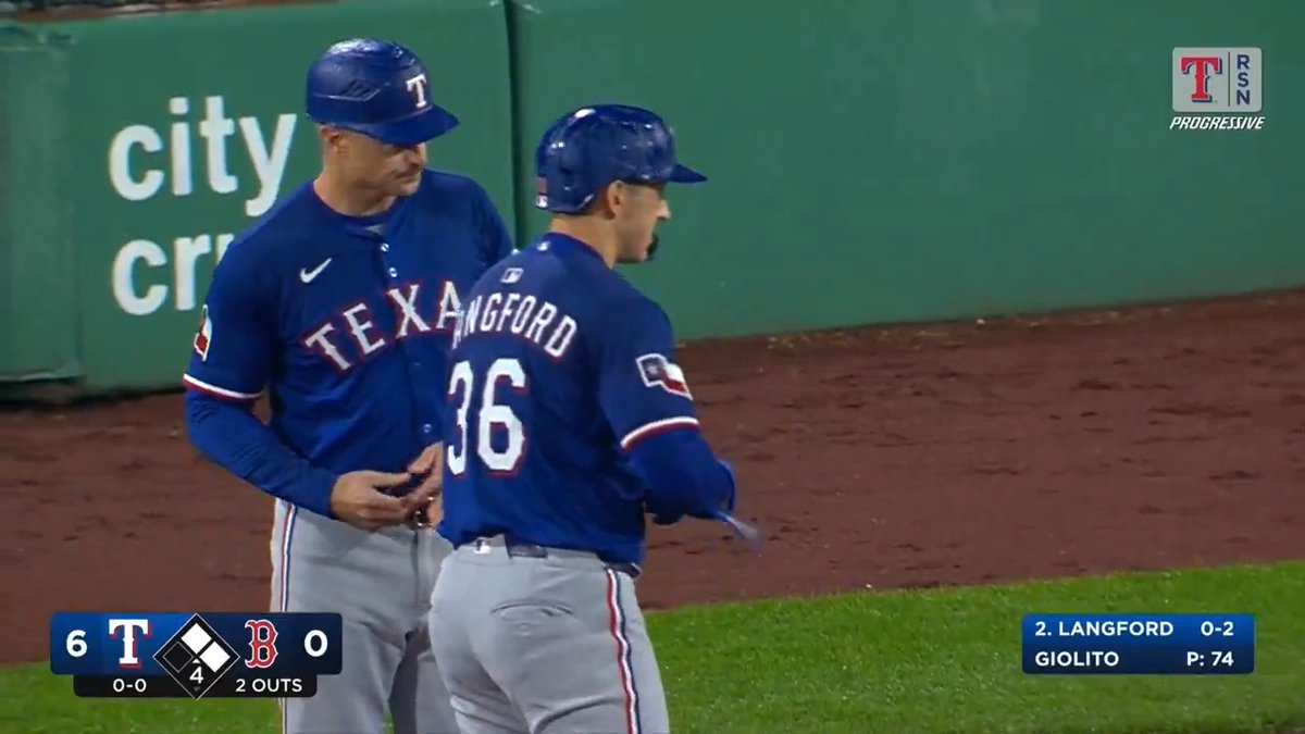 BATS ARE HOT. #AllForTX