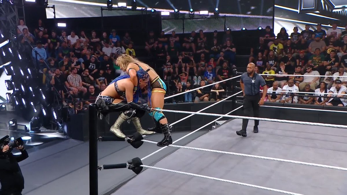 THIS IS AWESOME!!! 👏👏👏 #WWENXT