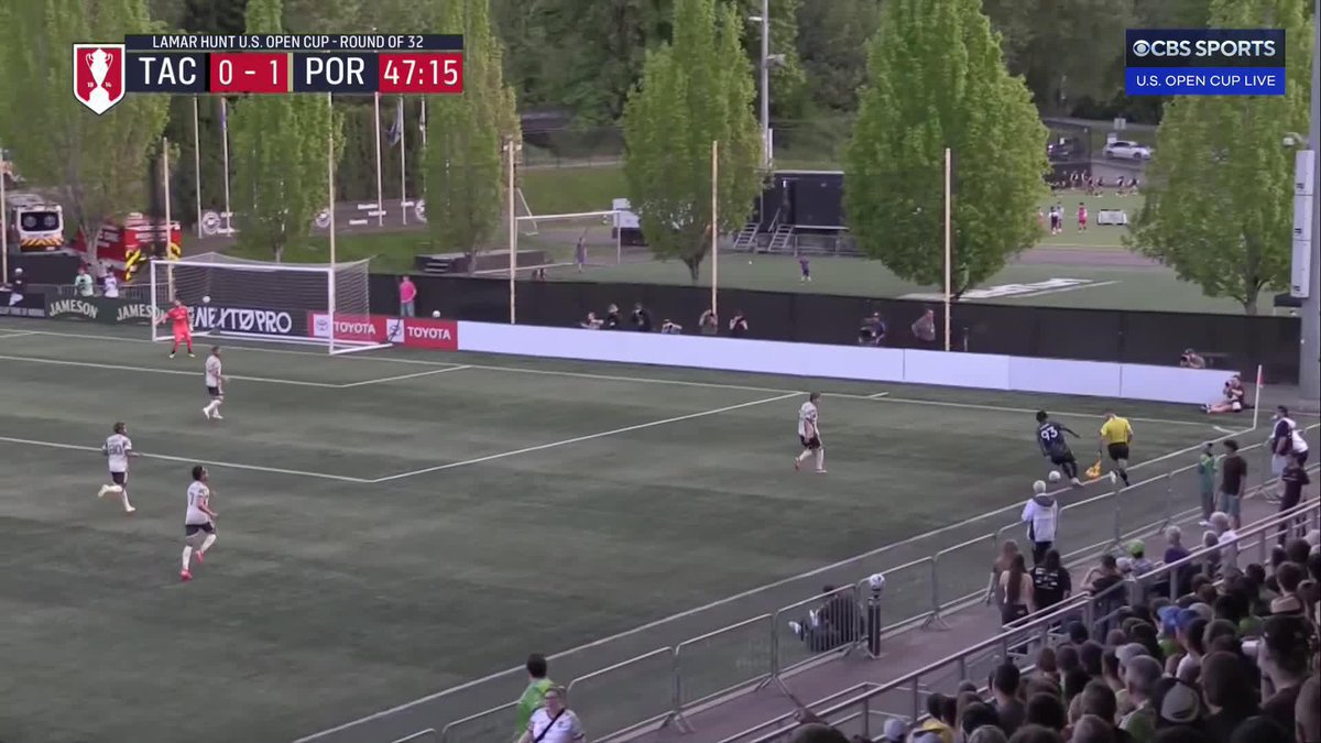 CUPSET ALERT 🚨 Back-to-back goals in two minutes and Tacoma Defiance are in front against the Timbers! ⚡️