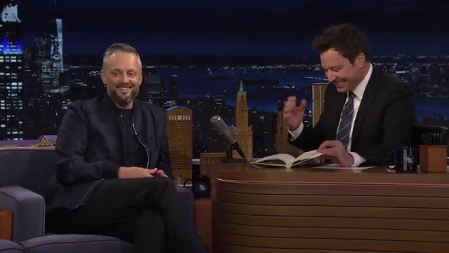 .Nate Bargatze intentionally left blank pages in his new book Big Dumb Eyes so readers can “take a break” 🤣 #FallonTonight