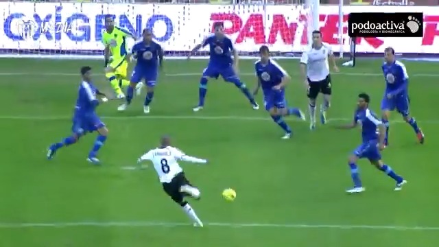 La clase de Sofiane Feghouli 🇩🇿🦇 🔙 #ValenciaGetafe Podoactiva
