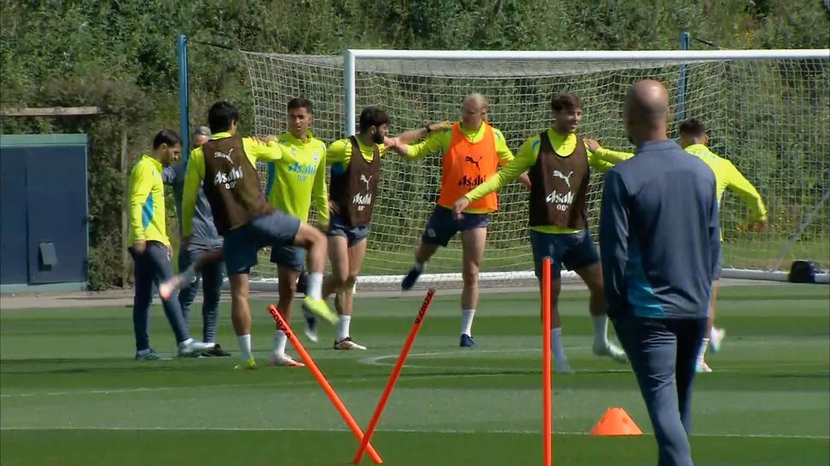 Could Manchester City finish second in the Premier League? 🤔 Ben Ransom reports from City's training ground as Pep's side prepare for their final games of the season 🔹