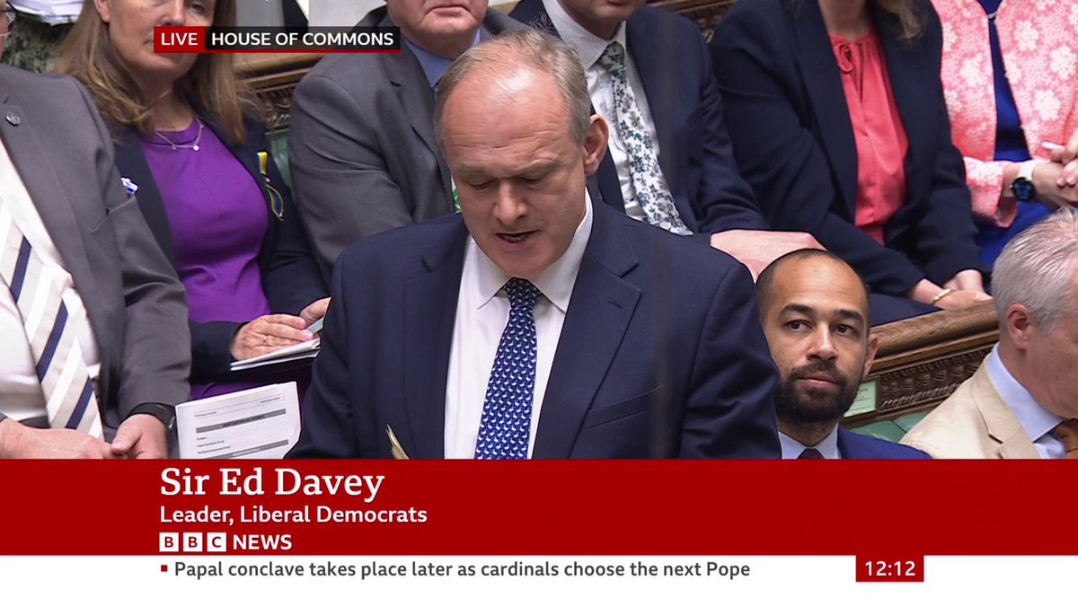 Can PM make clear to President Trump, "if he picks a fight with James Bond, Bridget Jones and Paddington Bear, he will lose", Ed Davey asks Keir Starmer says it is "not sensible" to choose between the US and the EU #PMQs