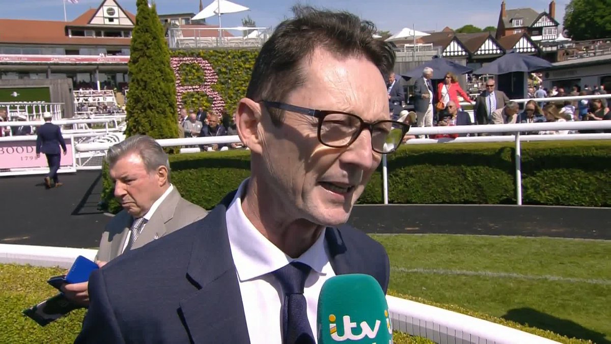 🗣️ "She's probably Oaks bound." 👀 Paul Smith speaks with Matt Chapman after Minnie Hauk's win #ITVRacing | Matt Chapman