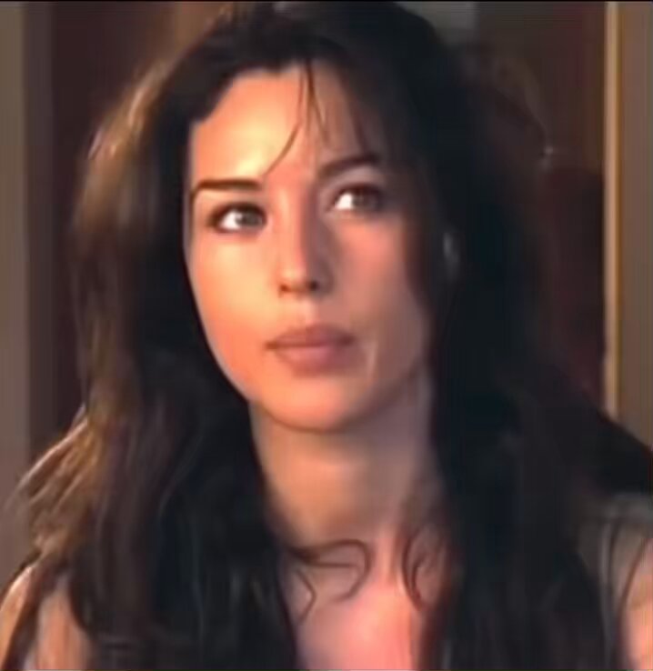 Monica Bellucci speaking Italian is just so hypnotizing 😍 ❤️
