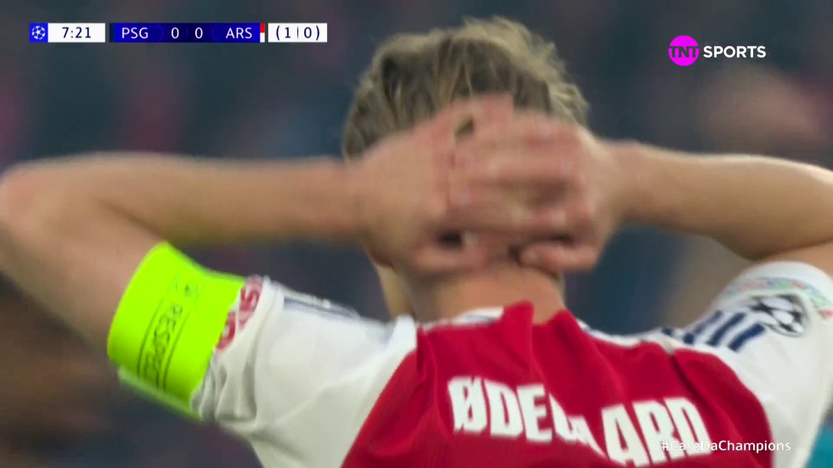 Falem, falem do grande Donnarumma. GOLEIRAÇO!
