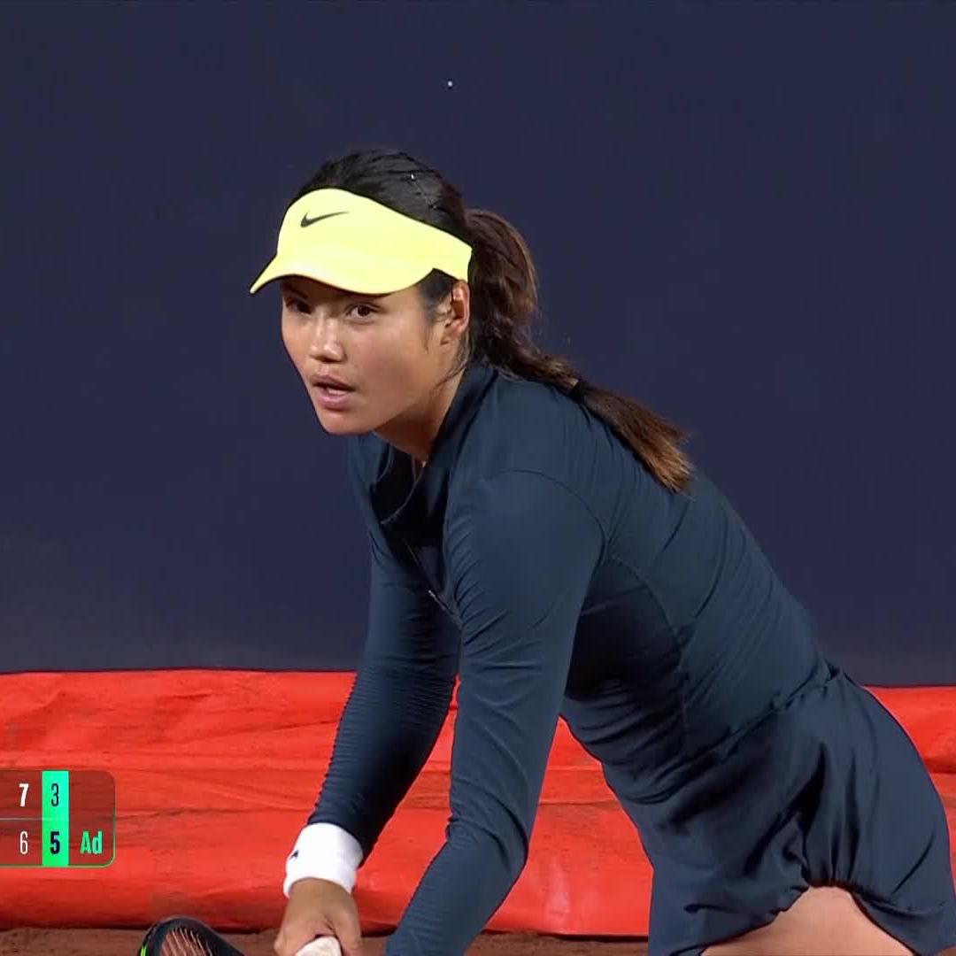 A starlit victory ⭐️ After 2 hours and 44 minutes, Emma Raducanu secures her spot in the second round defeating Joint 7-5, 6-7, 6-3. #IBI25