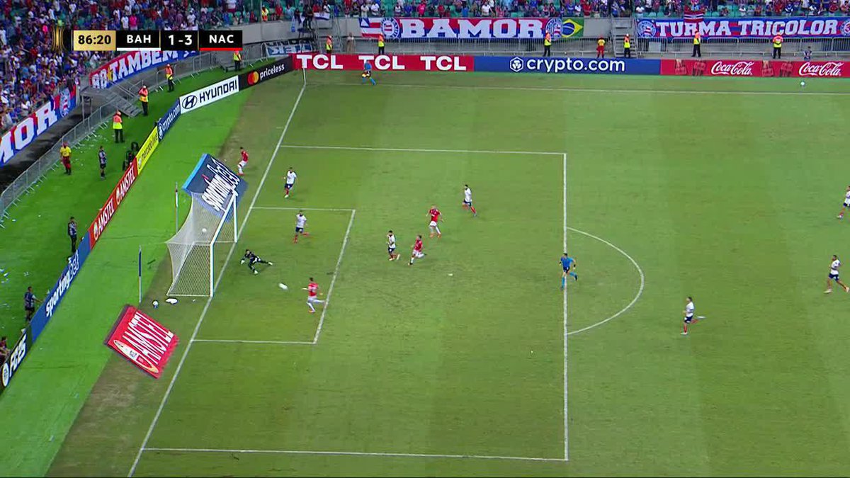 Pero mira el sprint final que mete no tiene nada que ver con el ritmo de este país