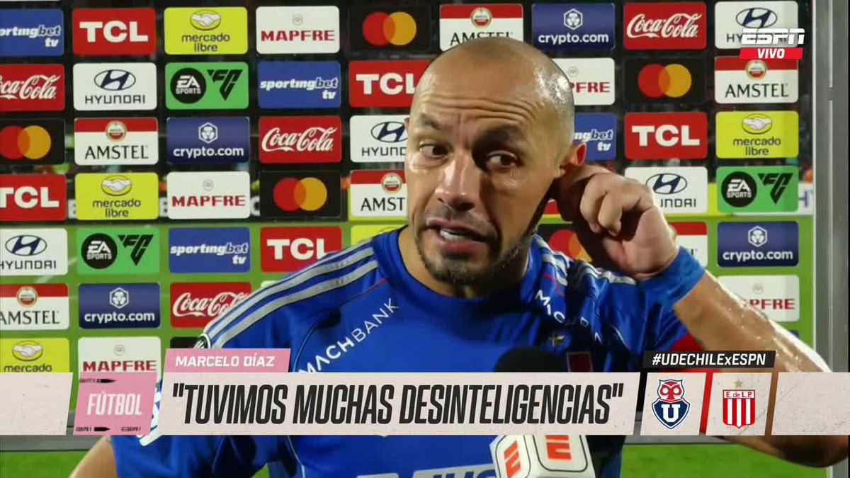 "EL PRIMER TIEMPO ES LO PEOR QUE HEMOS HECHO EN EL AÑO" Marcelo Díaz, capitán de la #UdeChile, fue autocrítico con el rendimiento colectivo del Romántico Viajero en la derrota por 0-3 ante #Estudiantes en la CONMEBOL #Libertadores.