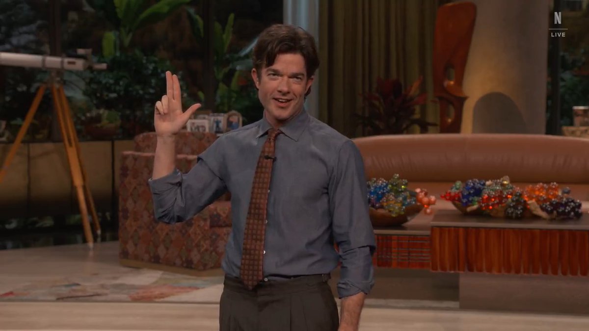 John Mulaney on the FBI and Aunt Becky #EverybodysLive