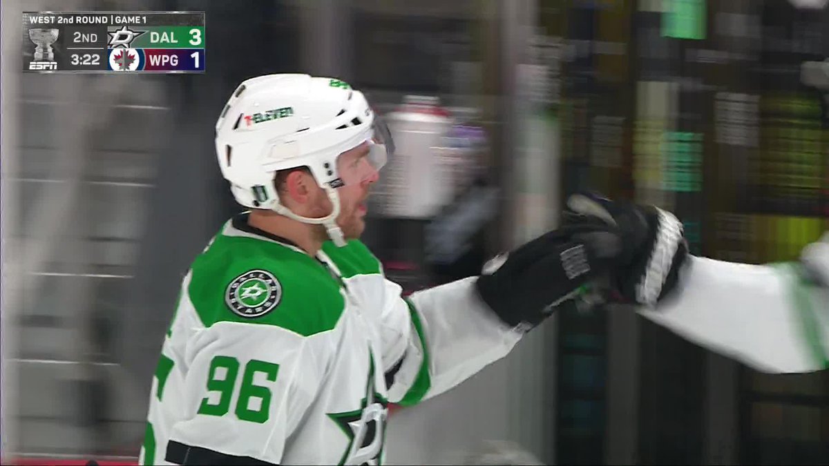 A HAT TRICK FOR MIKKO RANTANEN 😱 IT'S ONLY THE SECOND PERIOD 😳