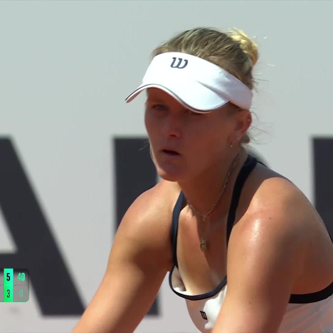 Seriously impressive 🙌 Peyton Stearns overcomes Kalinskaya 6-2, 6-3! #IBI25