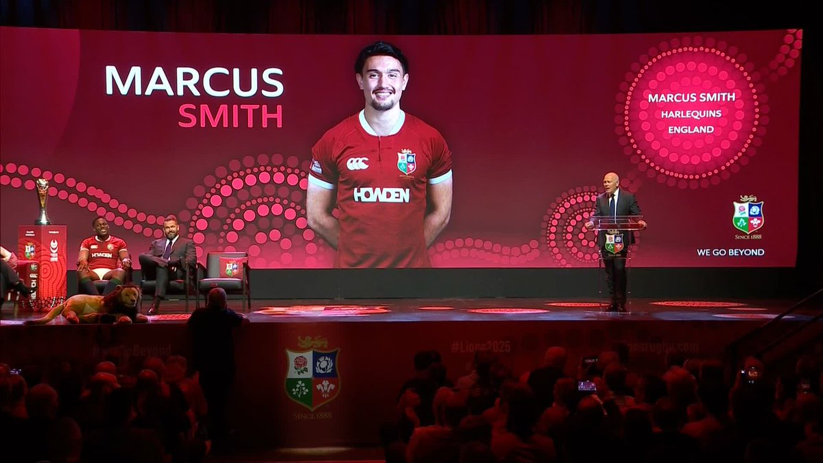 Both Fin and Marcus Smith are on the plane to Australia ✈️