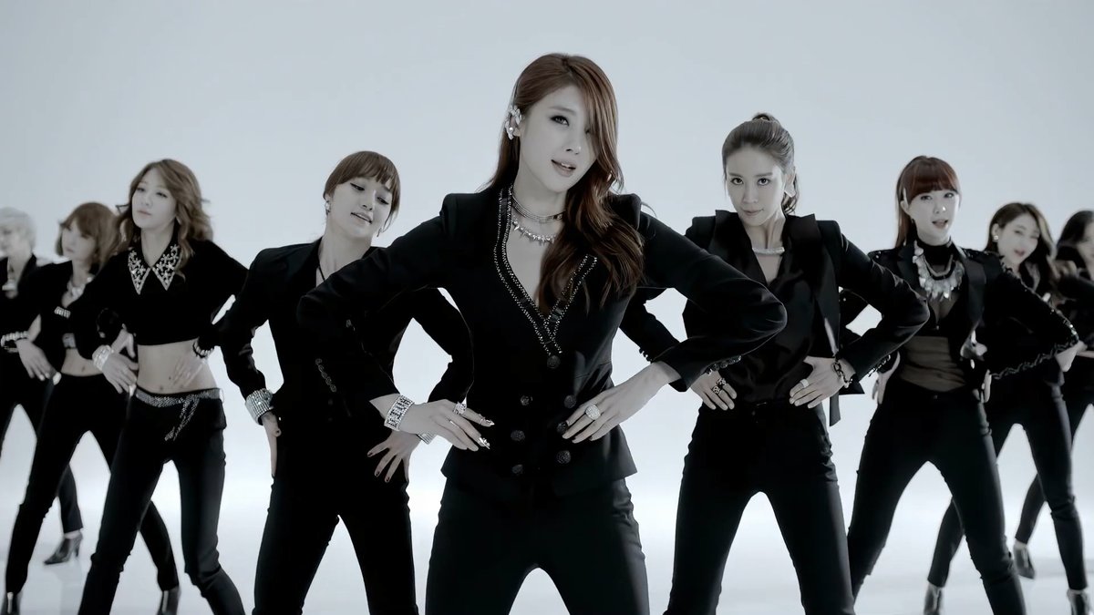 12 years ago today, 9MUSES released their 2nd Mini Album ‘Wild’ with the title track of the same name.