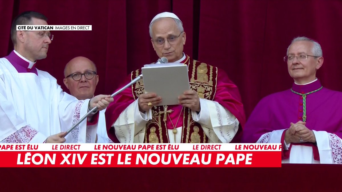 Les 133 cardinaux électeurs ont fait savoir ce jeudi qu’ils avaient élu le cardinal américain Robert Francis Prevost pour prendre la succession de François. Pour son premier discours, le pape Léon XIV a lancé depuis le balcon du Vatican un «appel de paix» à «tous les peuples».