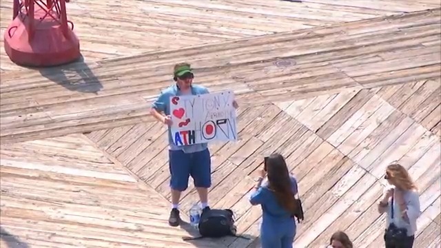 10 shows left, and this might be the best 'Before the Horn'...ever? Tony Reali spotted our new friend Eric across the pier and brought him in for taping!