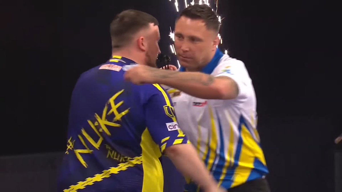 LITTLER PUTS OUT PRICE! Luke Littler's pursuit of a sixth nightly win in this year's Premier League continues! The World Champion wins six out of the last seven legs to complete a 6-3 win over Gerwyn Price, averaging 104 in the process! 📺 #PLDarts25